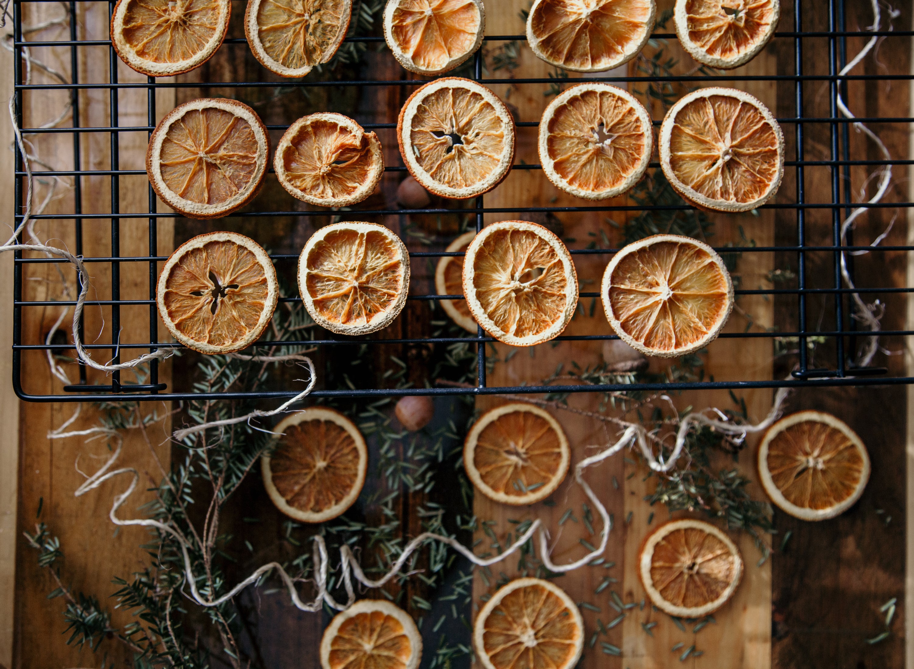 DIY Dried Orange Garland